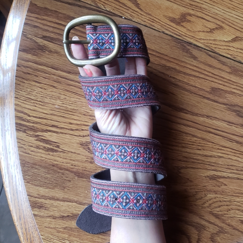 Vtg Lucky Brand Southwestern Boho Multi embroidered festival brown leather M